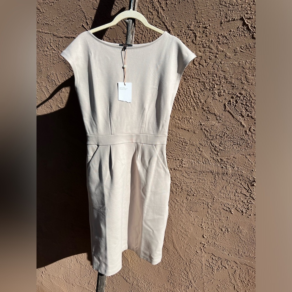 NWT Quince Ultra-Stretch Ponte Cap Sleeve Dress Ecru XS